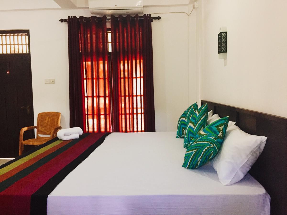 Myr-O Homestay Kombichankulama Extérieur photo