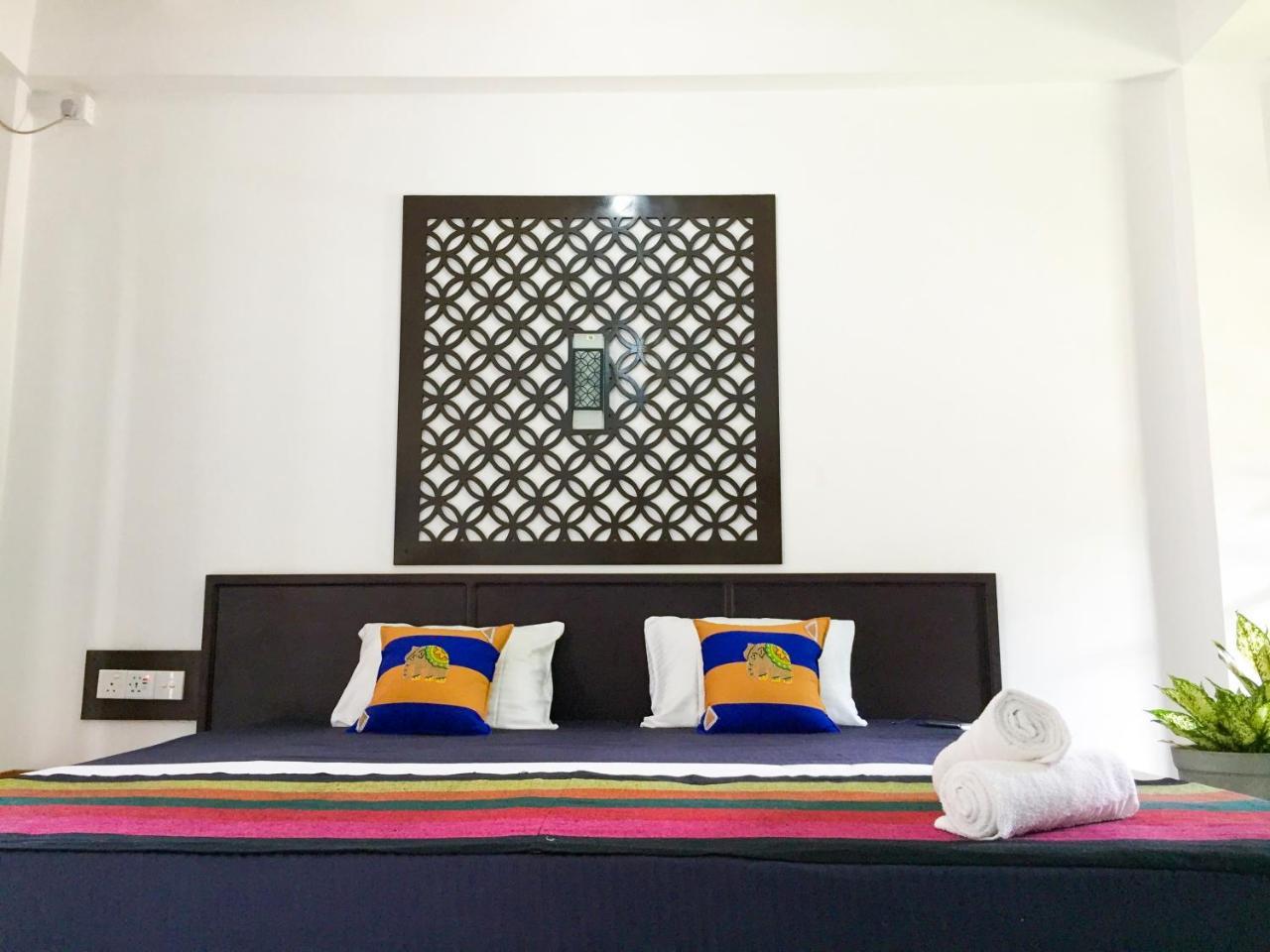 Myr-O Homestay Kombichankulama Extérieur photo